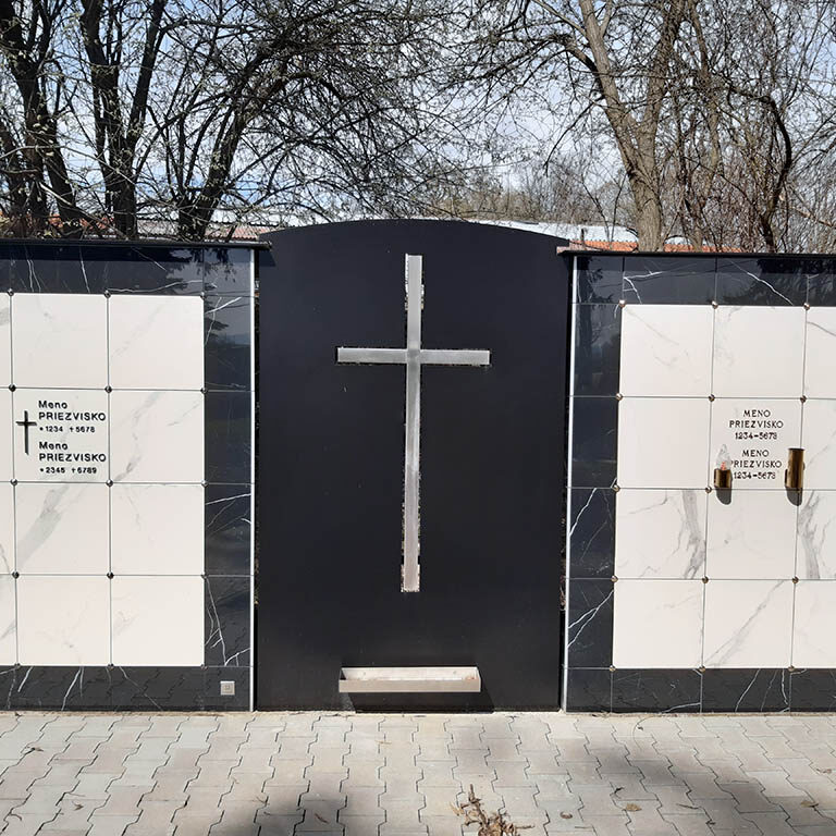 tiché pietne miesto na cintoríne Tužina