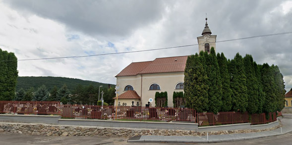 Novovybudované kolumbárium v obci Horná Ves s moderným dizajnom